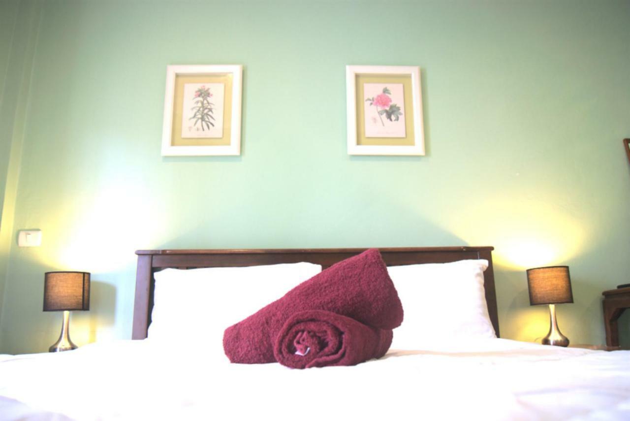 Enrico Hostel Patong Екстериор снимка