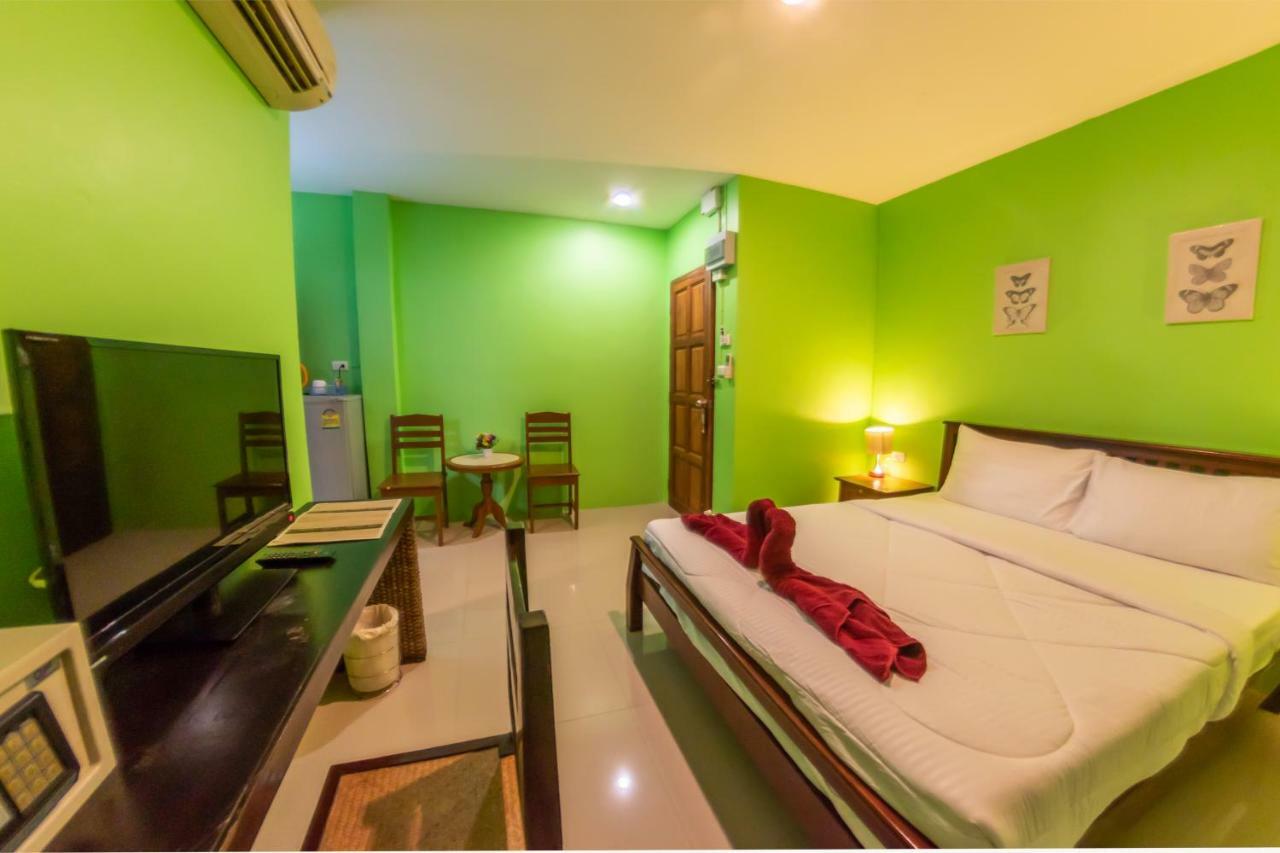 Enrico Hostel Patong Екстериор снимка